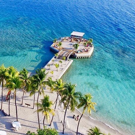 Moulin Sur Mer Beach Resort Montrouis Esterno foto